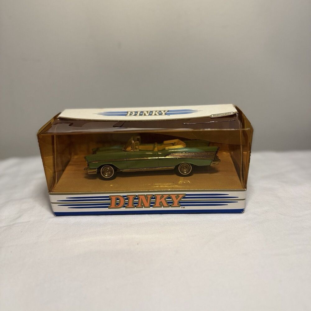 1/43 diecast 1957 Chevrolet Bel Air Convertible Matchbox "The Dinky Collection"